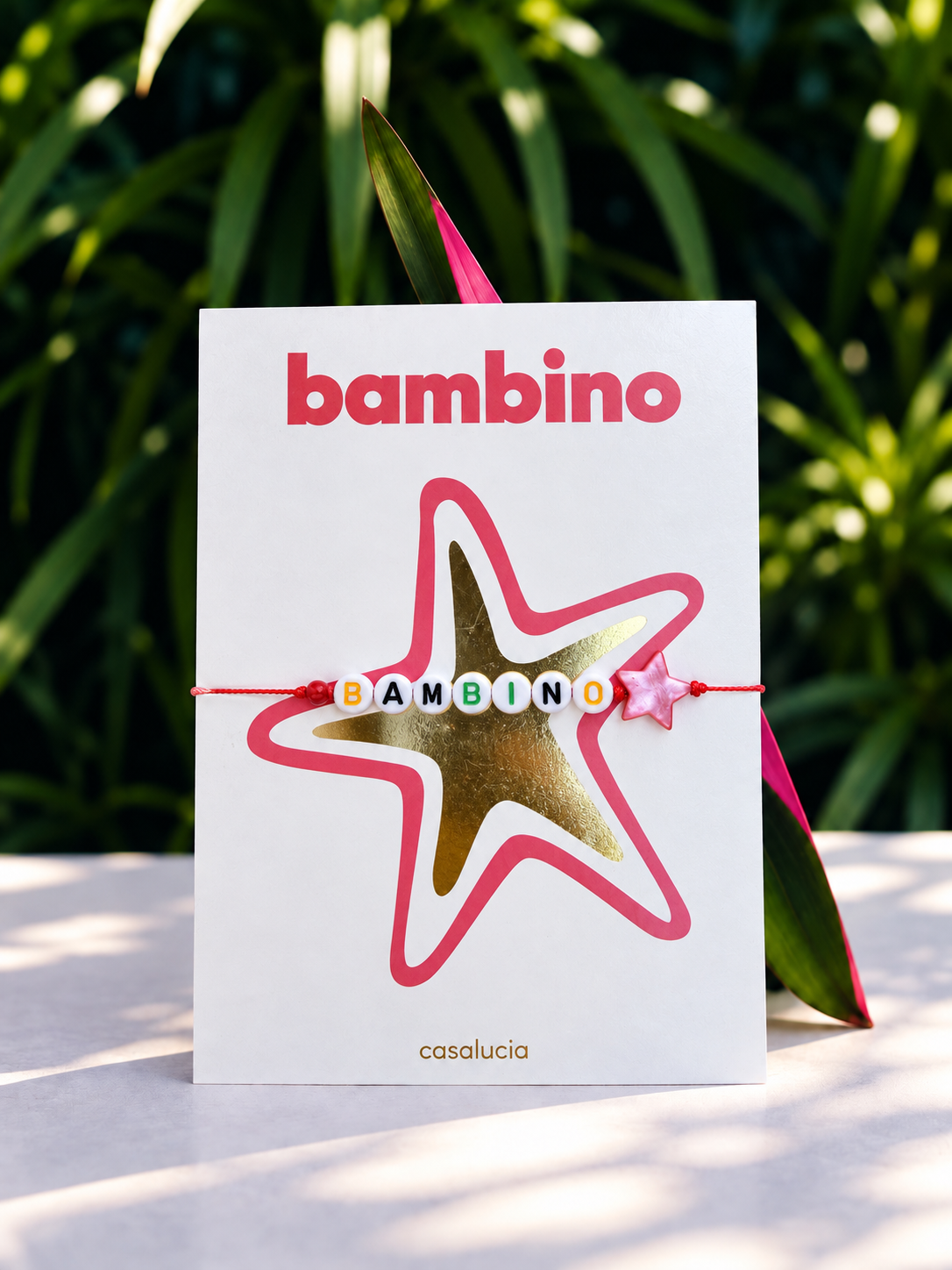 Bambino – bracelet, sur sa carte