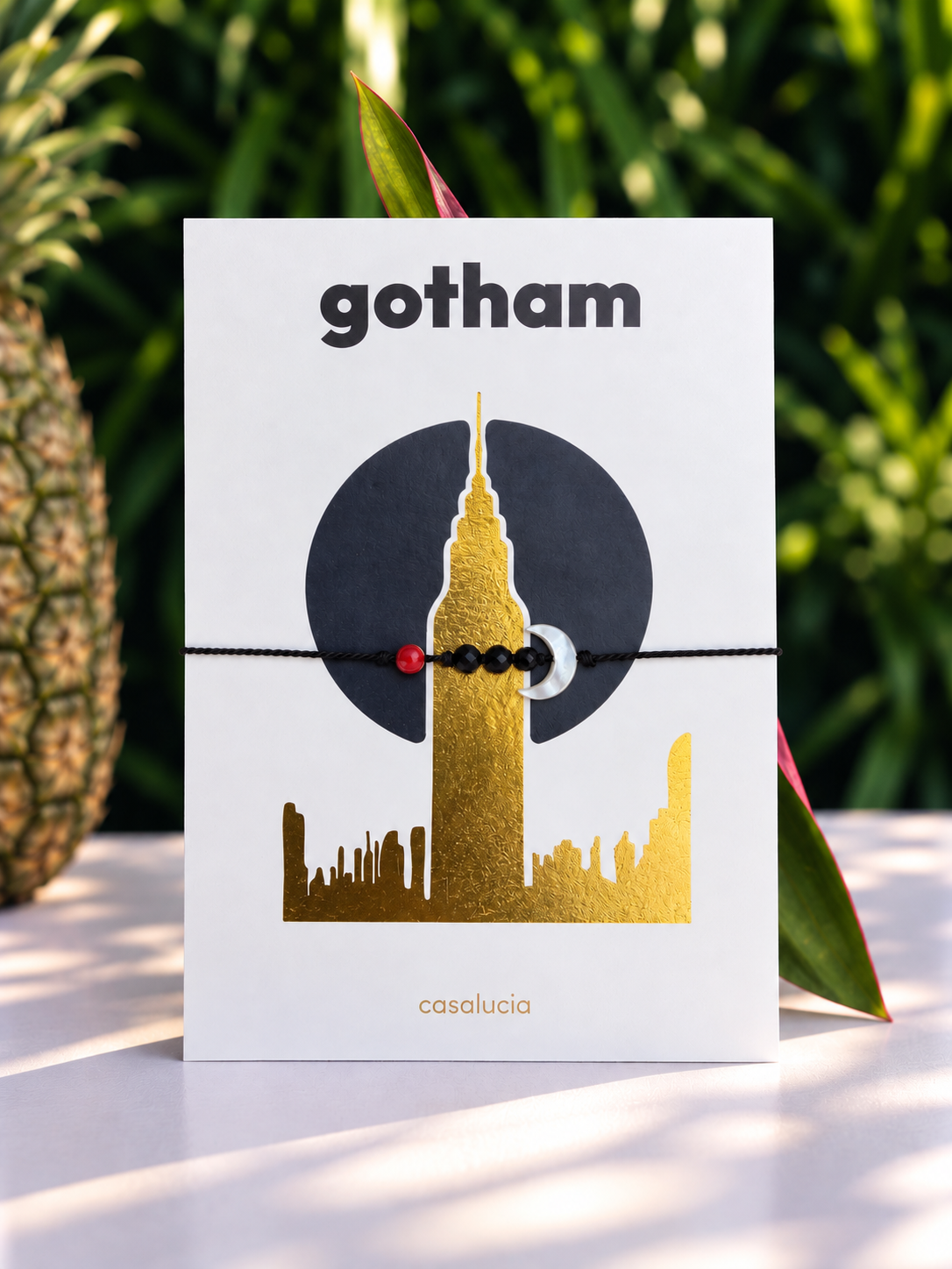 Gotham – bracelet, sur sa carte